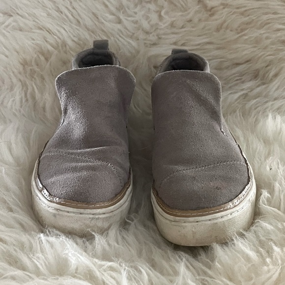 Toms Tan Suede Ankle Boots - Picture 4 of 8